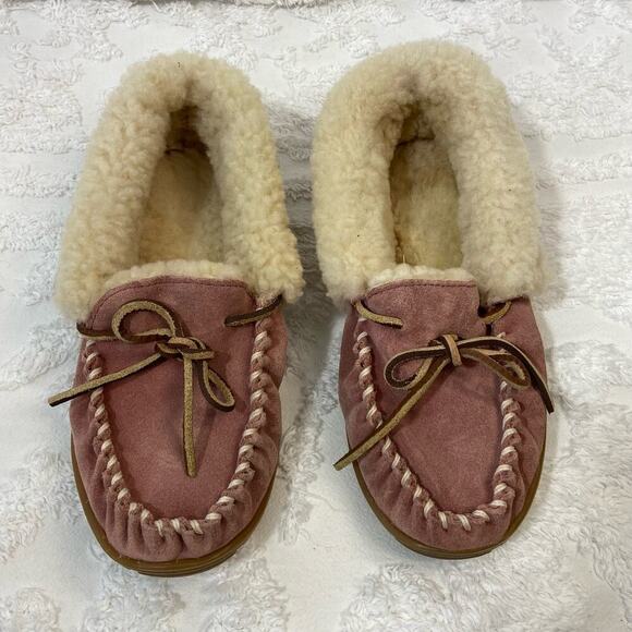 L.L. BEAN Moccasins Women's Sz 8 Pink Suede Slippers Warm Cozy Lounge Relaxed - Picture 1 of 7